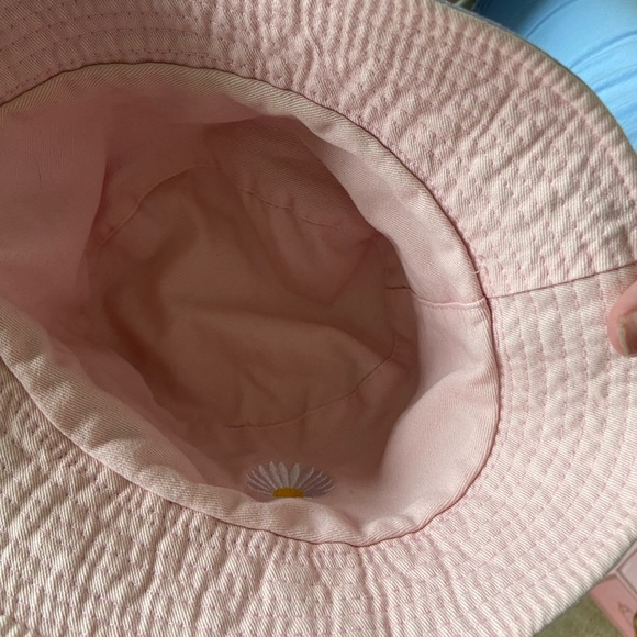 Reversible bucket hat - Picture 3 of 4